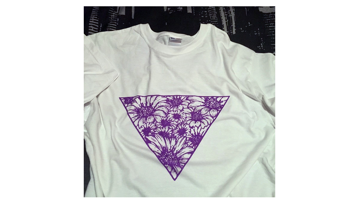 Floral tee